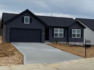 1619 Driftwood Ln, Moscow Mills, MO 63362