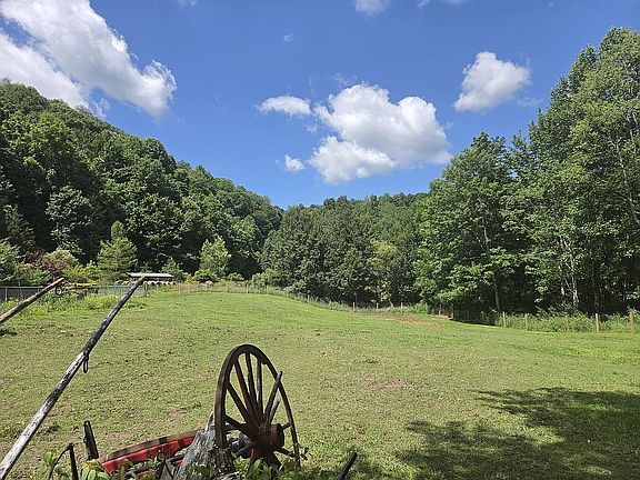 Partial back property, side 