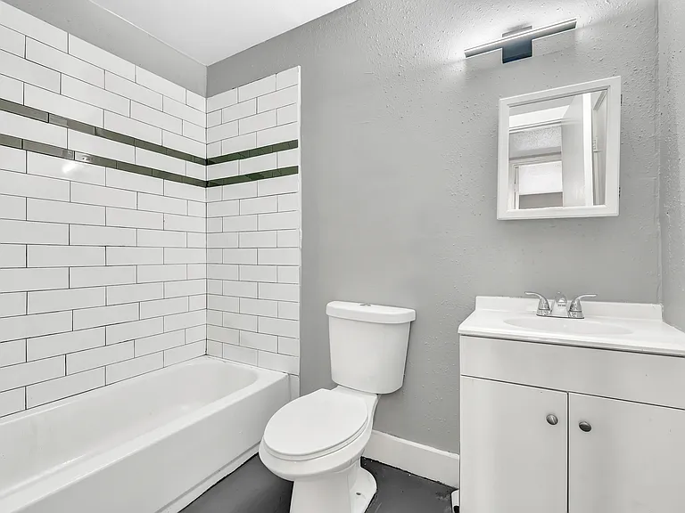 Dabney Apartments — Photo 14