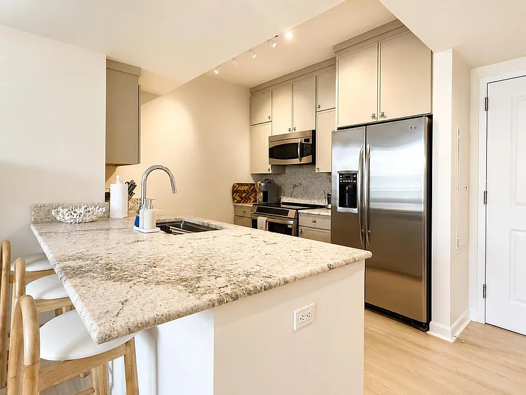 480 Hibiscus St #828 — Photo 3