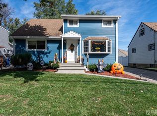 14 Clembil Ct, Hopelawn, NJ 08861