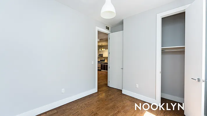 Rented by Nooklyn NYC LLC | media 5
