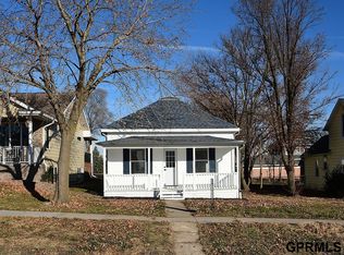 412 3rd St, Milford, NE 68405