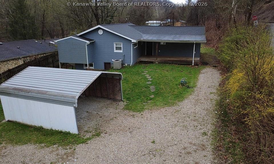 1st image of 989 Walkers Branch Rd