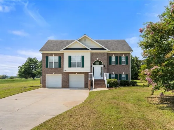 131 N Hazelwood Dr, Mocksville, NC 27028