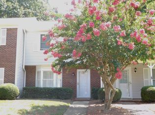 4323 Baylor St, Greensboro, NC 27455