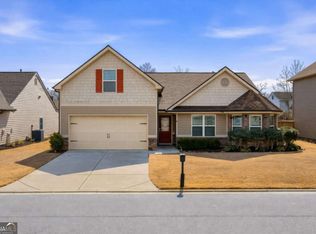 5570 Glenn Ivey Dr, Cumming, GA