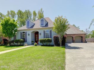 106 Flagstone Ct, Lafayette, LA 70503