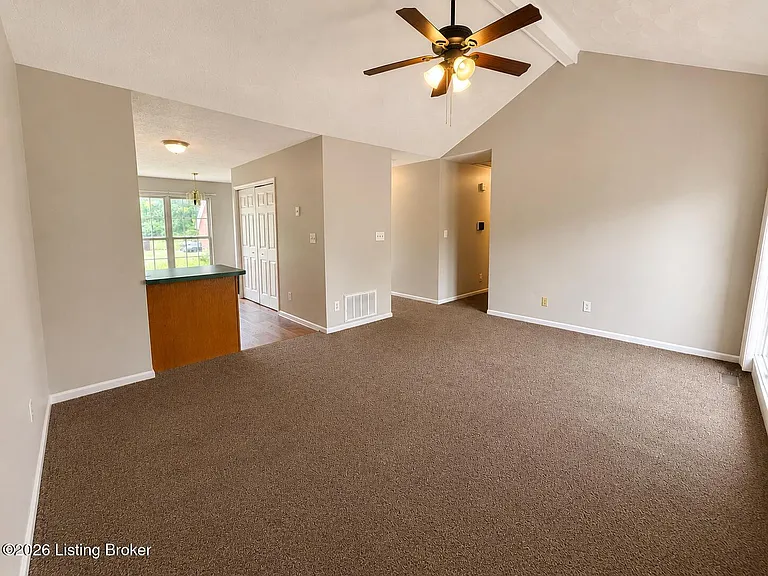 11707 Autumn Forest Ct — Photo 3