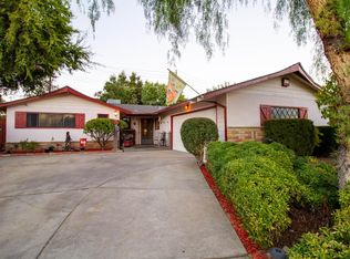 3445 E Pontiac Way, Fresno, CA 93726