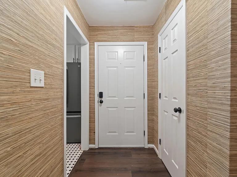 1240 Watermark Ct — Photo 23