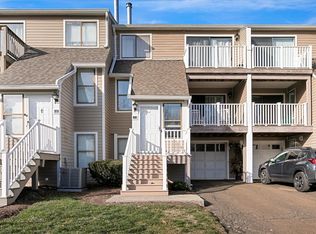 109 Peddlars Dr #109, Branford, CT 06405