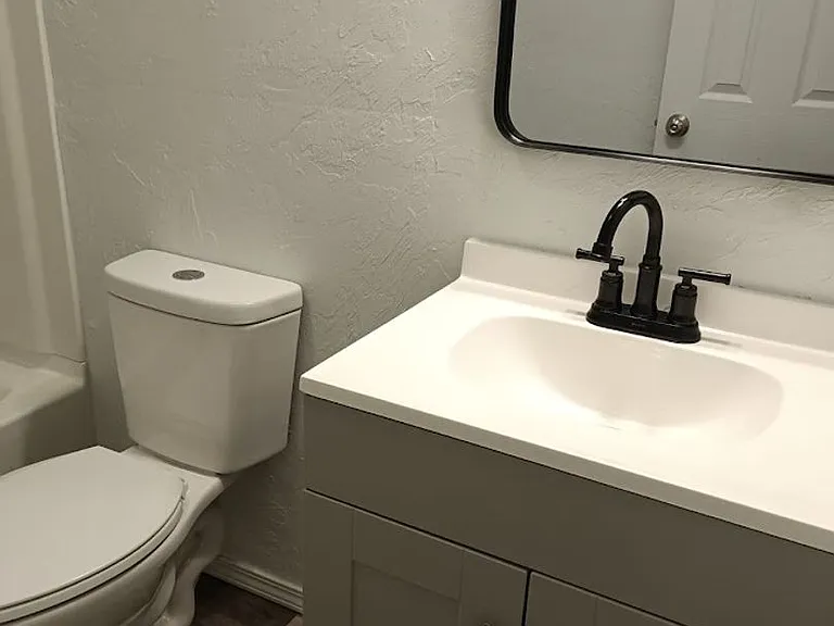 Welcome Home to Comfortable Living at 6111 S Klein Ave! — Photo 36