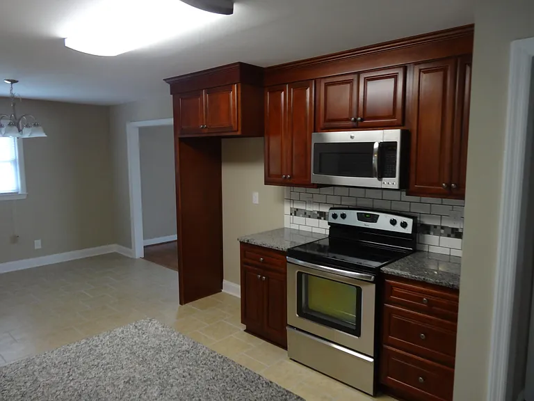 5773 Gumtree Rd — Photo 9
