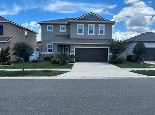 680 Meadow Pointe Dr, Haines City, FL 33844