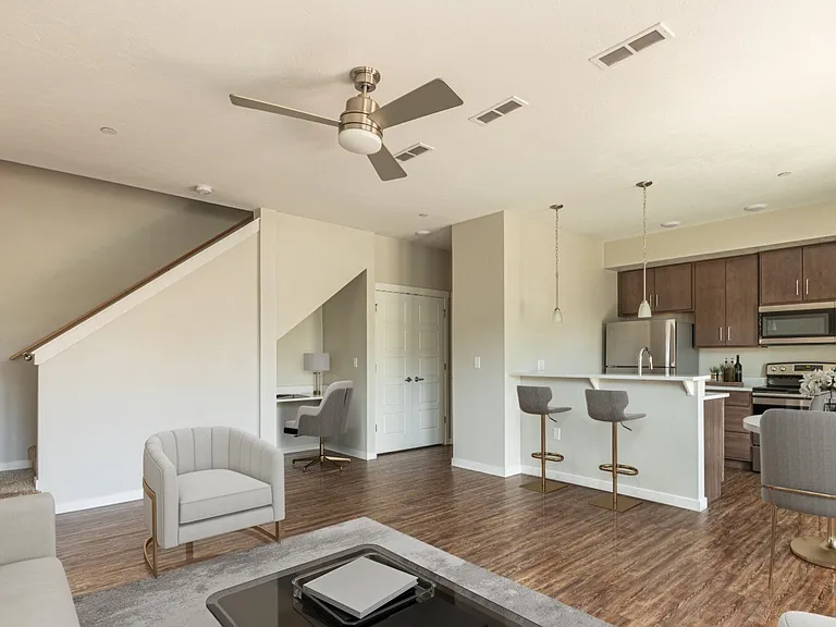 The Enclave Townhomes — Photo 22