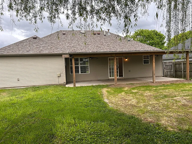 308 Swordfish Dr — Photo 4