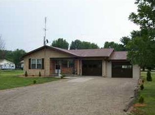 632 9th St, Grandview, IN 47615