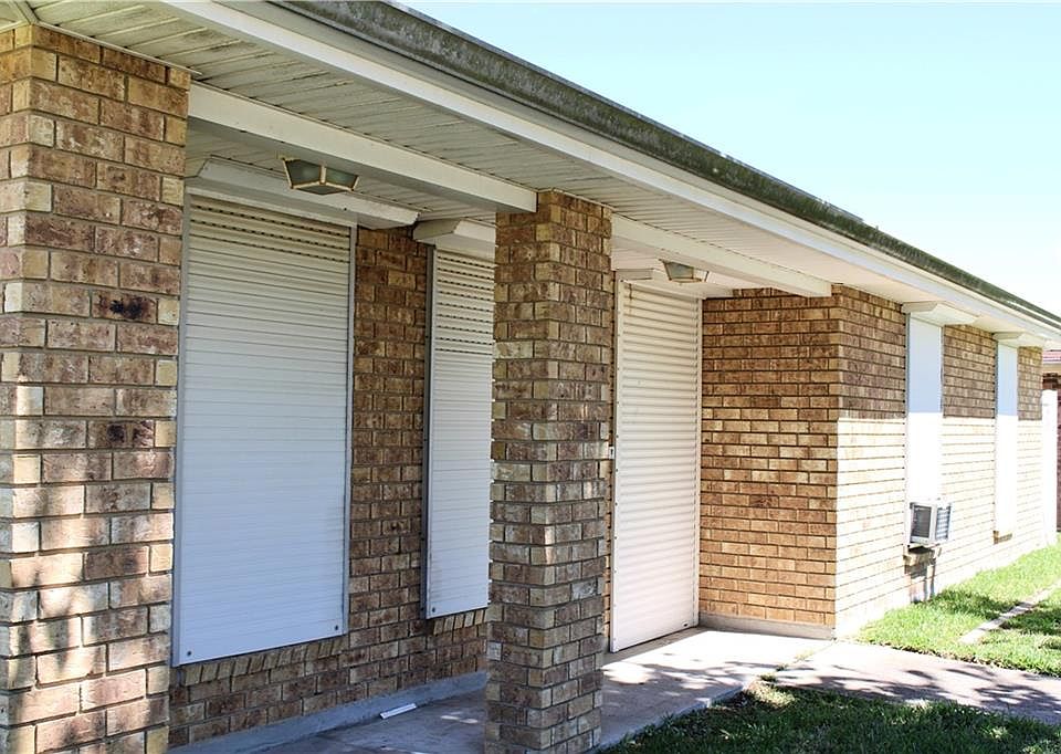 1st image of 7671 Inlet Ln