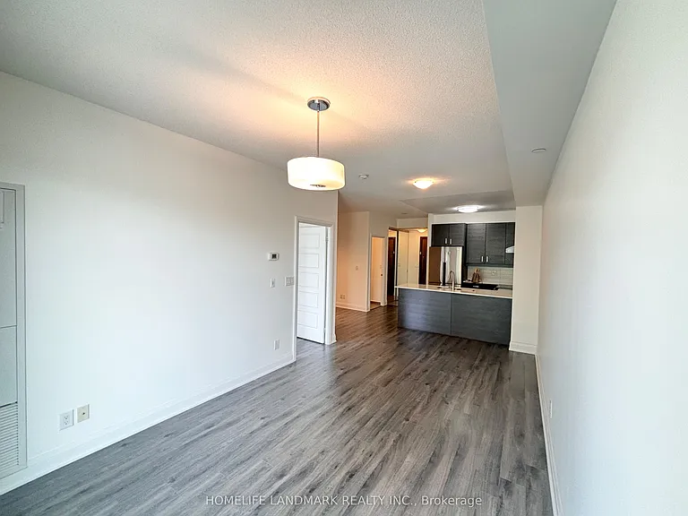 1 Uptown Dr #207 — Photo 23