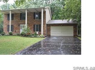 4 Ginger Frst, Glen Carbon, IL 62034