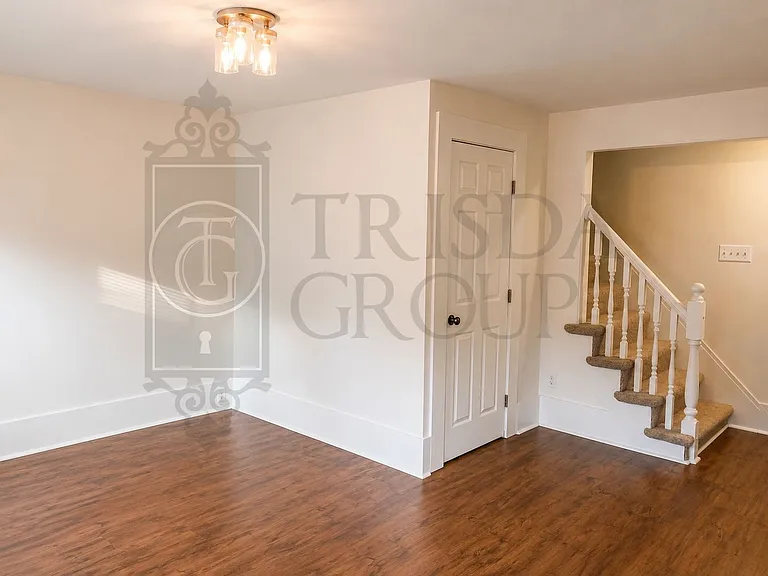 51 Southern Ave — Photo 6