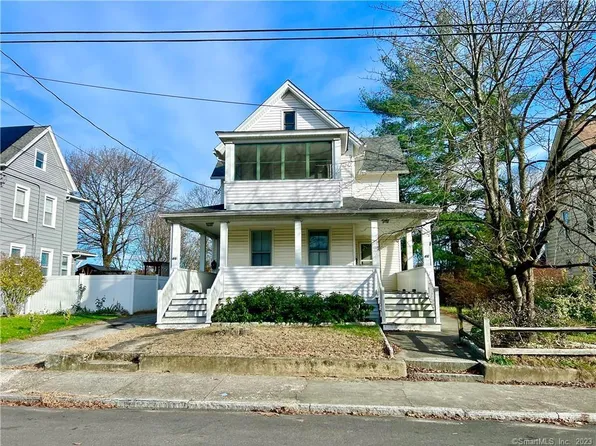 46 Holbrook St, Ansonia, CT 06401