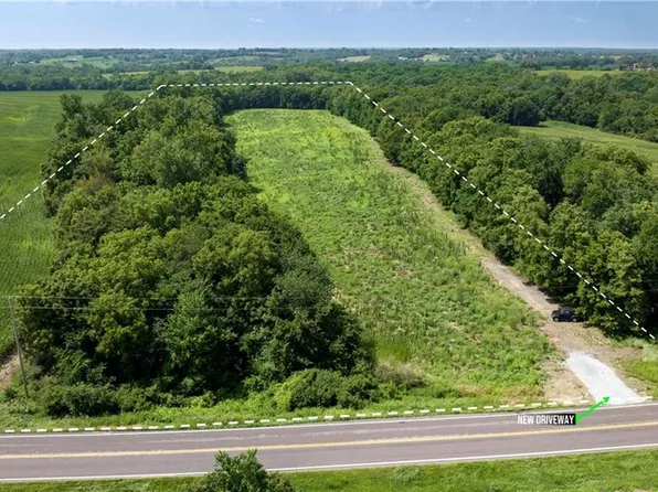 25525 Fairmount Rd, Mc Louth, KS 66054