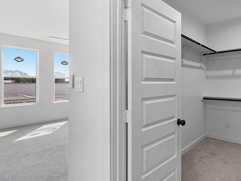 2921 El Fenice Ln — Photo 21