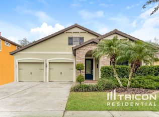 8236 Dunham Station Dr, Tampa, FL 33647