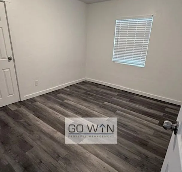 2310 E Roosevelt St — Photo 8