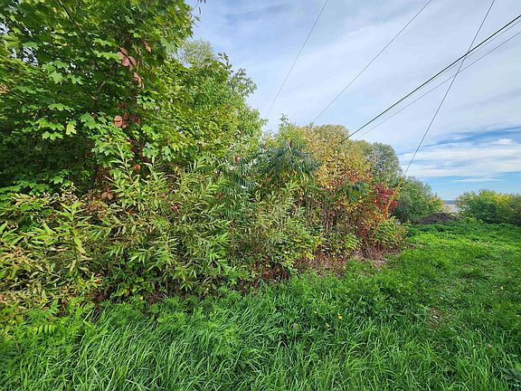 4th image of XXXX Lynde Ave