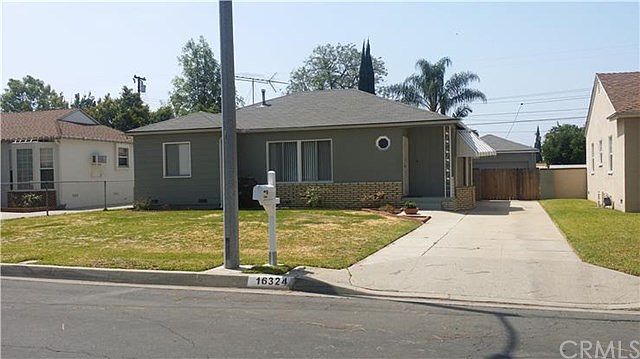 1st image of 16324 E Bellbrook St