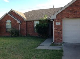 514 Valarie Ln, Midlothian, TX 76065