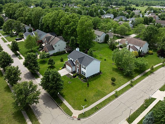 2nd image of 1185 Northwood Cir