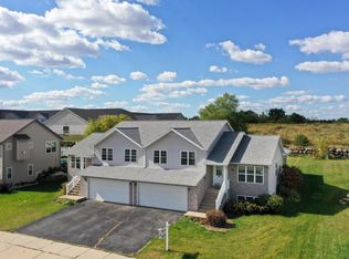 126 Community Dr, Fall River, WI 53932