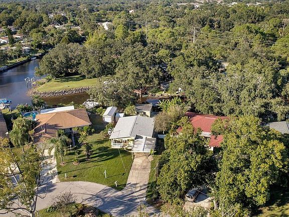 4th image of 8817 Audrey Ln