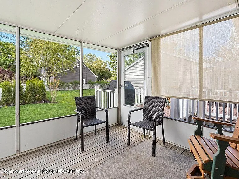 425 Atlantic Ave — Photo 22