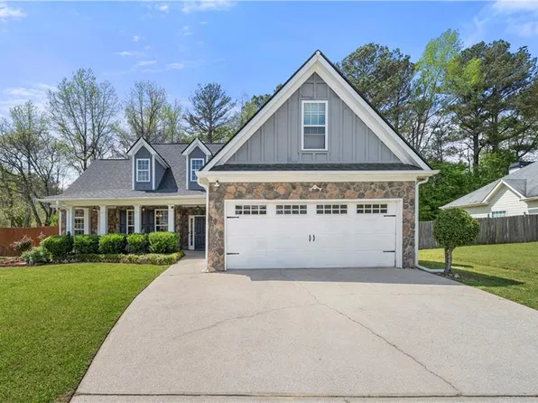 2232 Ann Ln, Lithia Springs, GA 30122