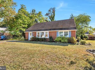 872 Mercer Dr, Haddonfield, NJ 08033