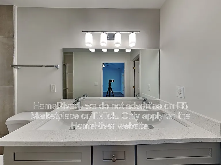 3455 Lathenview Ct — Photo 11
