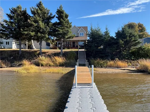 16 Des Cerisiers, Shediac, NB E4R 1G7