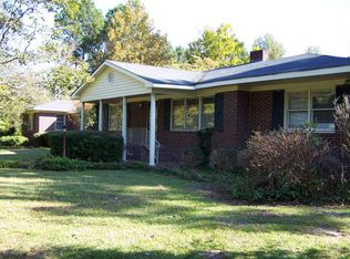 304 E Clark St, Pinewood, SC 29125