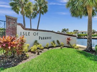 455 Paradise Isle Blvd APT 104, Hallandale Beach, FL 33009
