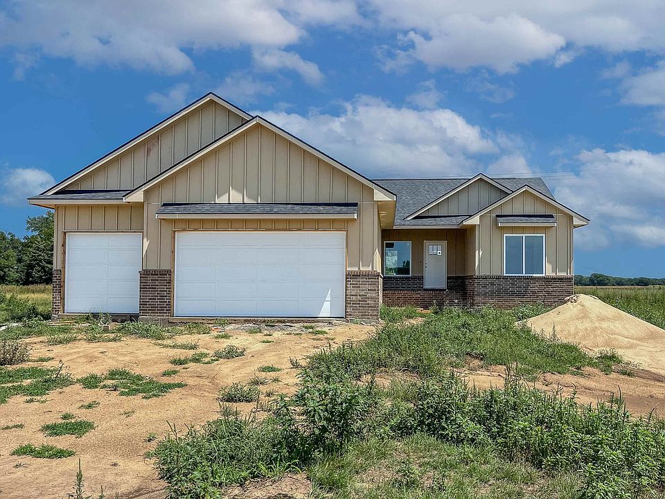 1308 S Trails End Ct, Mount Hope, KS 67108 MLS 629077 Zillow