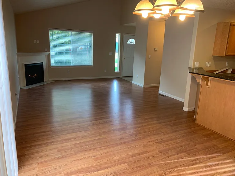 1283 N Forsythia Cir — Photo 8