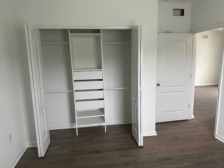 2nd Bedroom closet