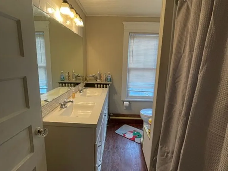 1 Manning Blvd — Photo 9