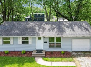 26 Lillian Dr, Belleville, IL 62226