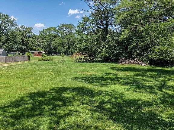 2nd image of 26030 Willow Ln
